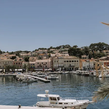 Szálloda Apoksiomen Mali Lošinj