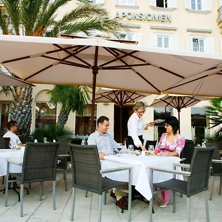 Hotel Apoksiomen 3*