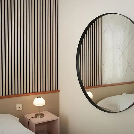 Apoksiomen Hotel 3*