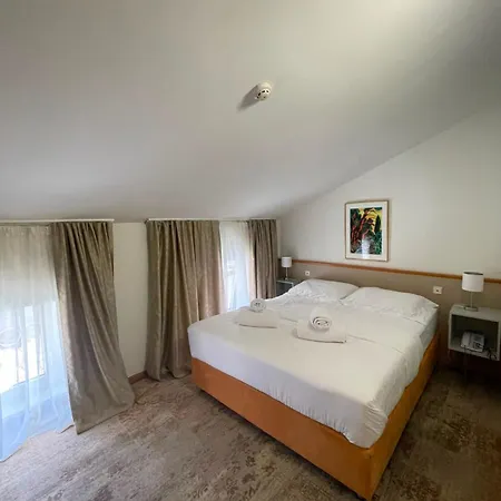 Apoksiomen Hotel