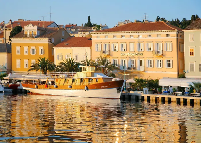 Apoksiomen Hotel Mali Lošinj