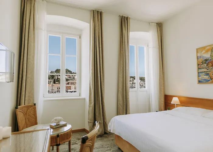 Hotell Apoksiomen 4*